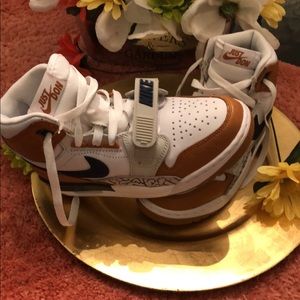 EUC-Big Kids: Nike Air Jordan Legacy 312